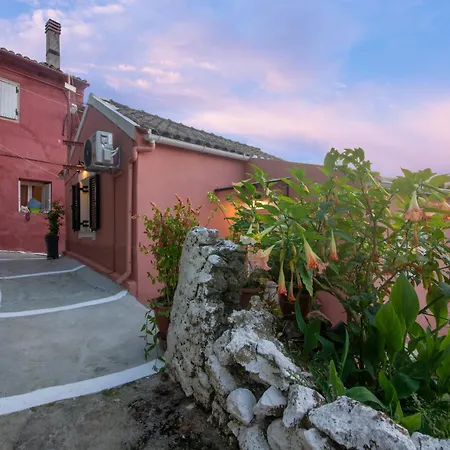 Сasa de vacaciones The Peaceful House